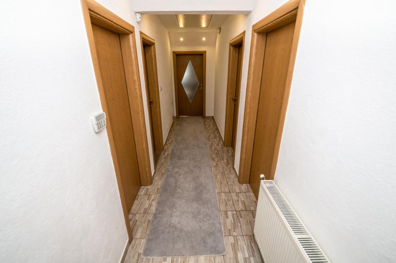 Apartmani Adi&Ena Konjic Esterno foto